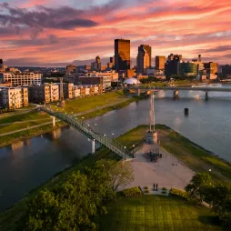 Dayton-Ohio-skyline-sunset